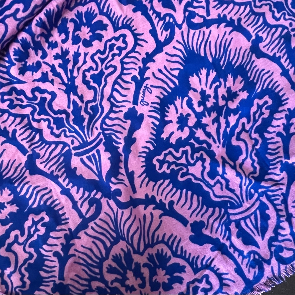 Juicy Couture Oversized Blue Pink Paisley Scarf Wrap Shawl Very Soft 100% Silk - Picture 7 of 9